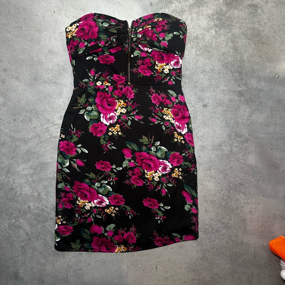 Floral Strapless Dress - Black and Pink